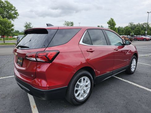 Used 2024 Chevrolet Equinox LT FWD image 17