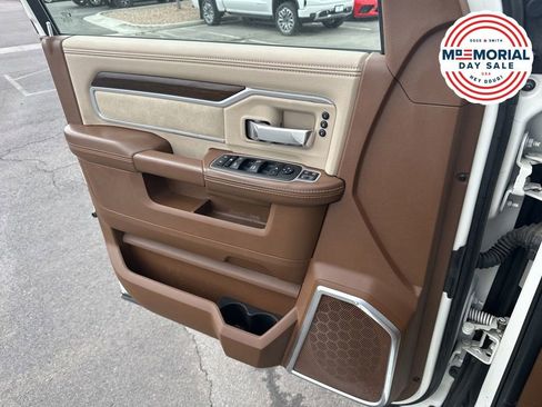 Used 2023 RAM 3500 Laramie AWD/4WD image 25
