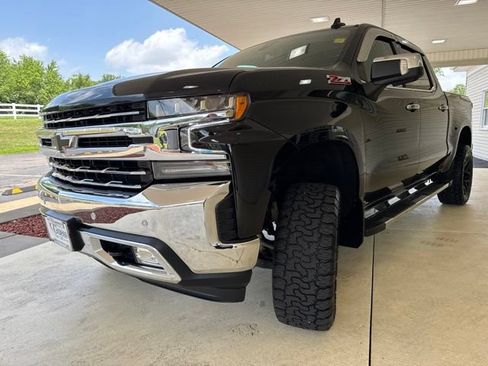 Used 2021 Chevrolet Silverado 1500 LTZ w/ LTZ Premium Package AWD/4WD image 10