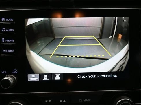 Used 2020 Honda Civic EX-L image 6