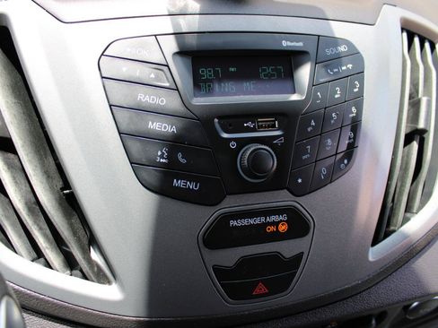 Used 2019 Ford Transit 150 130 Low Roof RWD image 44