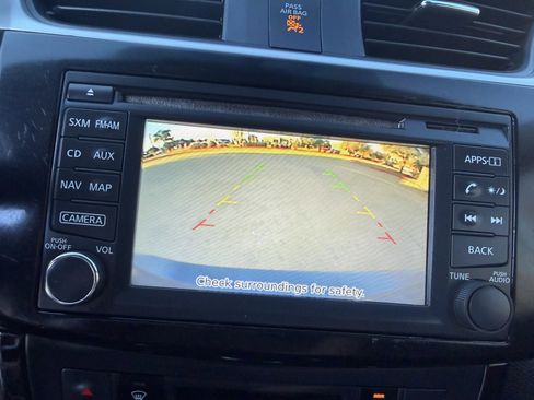 Used 2016 Nissan Sentra SL image 31