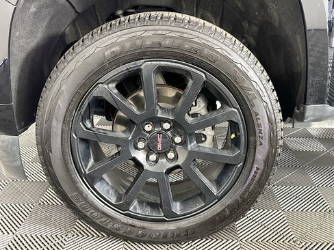 Used 2022 GMC Canyon Denali image 36