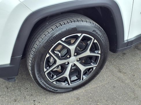 Used 2024 Jeep Compass Limited AWD/4WD image 26
