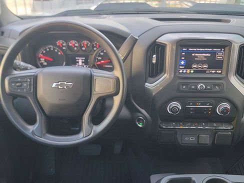 Used 2024 Chevrolet Silverado 1500 Custom Trail Boss w/ Turbomax Blackout Package AWD/4WD image 54