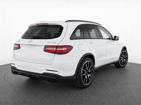 Used 2019 Mercedes-Benz GLC 43 AMG 4MATIC image 4