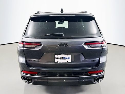 Used 2023 Jeep Grand Cherokee L Summit w/ Advanced Protech Group IV image 6