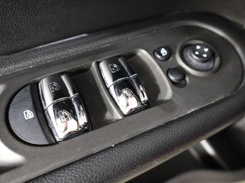 Used 2019 MINI Cooper Countryman S w/ Premium Package image 22