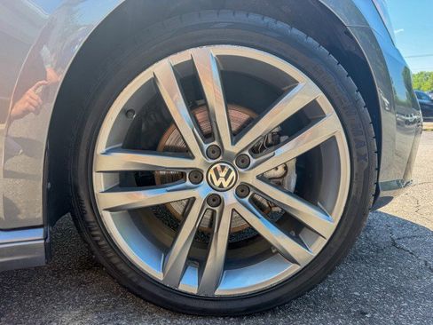 Used 2018 Volkswagen Passat 2.0T S FWD image 22