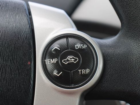 Used 2014 Toyota Prius Three FWD image 24