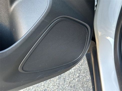 Used 2024 Buick Encore GX Preferred image 21