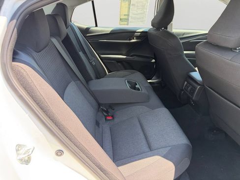 Used 2025 Toyota Camry LE FWD image 13