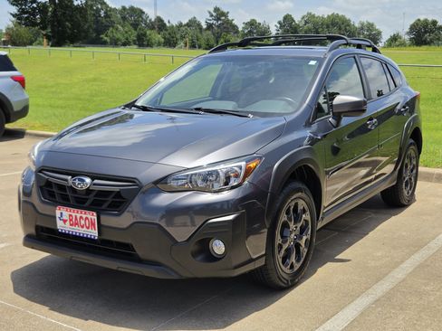 Used 2022 Subaru Crosstrek 2.5i Sport w/ Moonroof Package AWD/4WD image 1