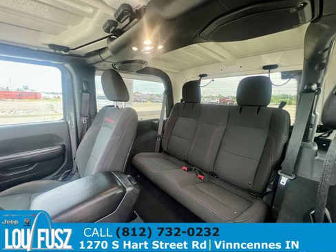 Used 2020 Jeep Wrangler Rubicon w/ Cold Weather Group AWD/4WD image 14
