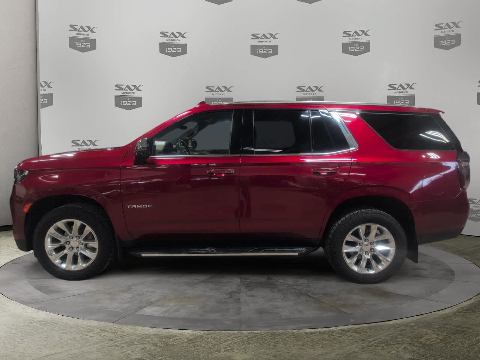 Used 2023 Chevrolet Tahoe Premier w/ Premium Package 2 AWD/4WD image 2