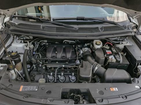 Used 2018 Ford Explorer XLT w/ Equipment Group 202A image 52