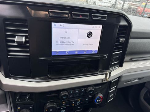 Used 2024 Ford F250 XLT w/ Snow Plow Prep Package image 18