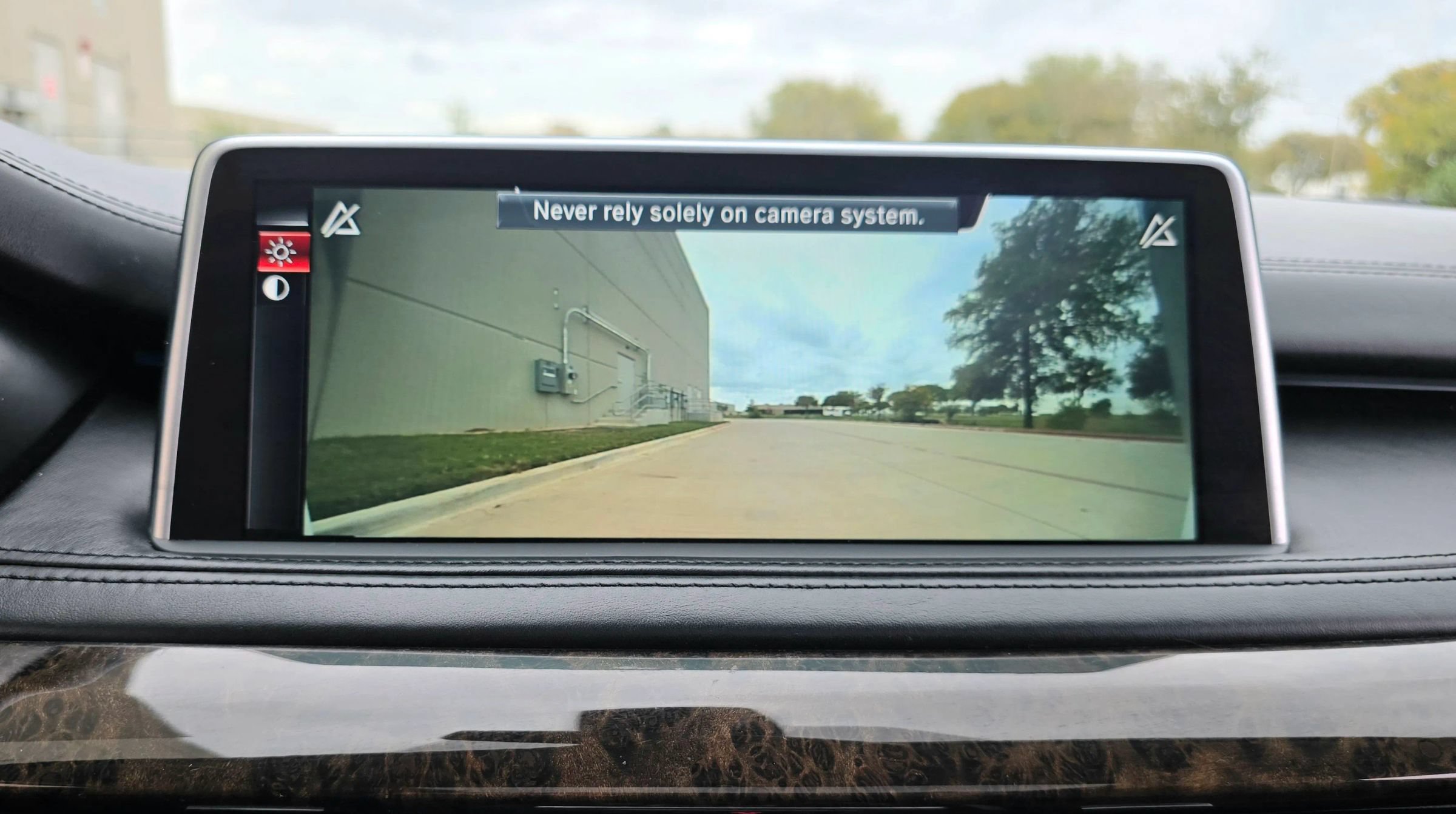 Used 2015 BMW X5 xDrive50i AWD/4WD image 36