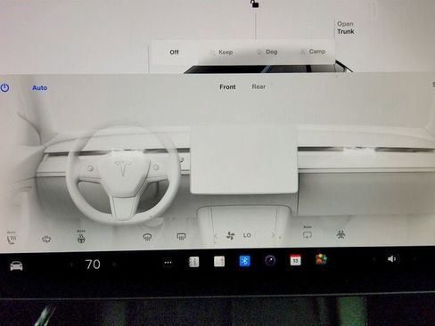 Used 2023 Tesla Model Y AWD image 21