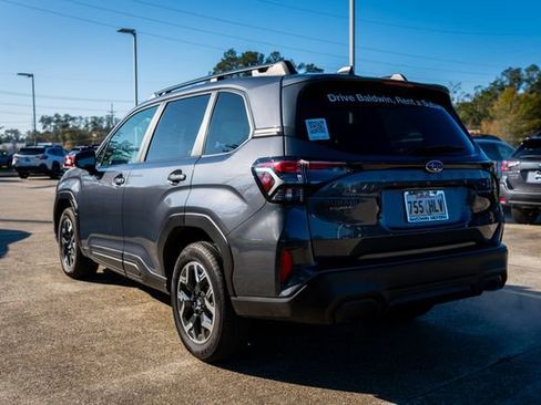 Certified 2025 Subaru Forester Premium image 4