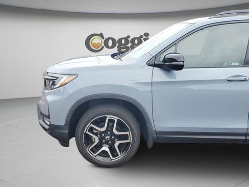 Certified 2023 Honda Passport Elite image 32