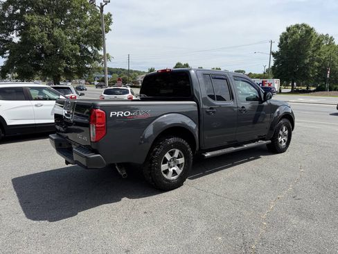 Used 2012 Nissan Frontier PRO-4X AWD/4WD image 5