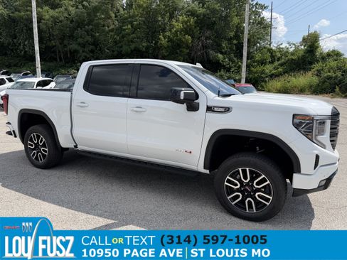 Used 2025 GMC Sierra 1500 AT4 w/ AT4 Premium Package AWD/4WD image 1