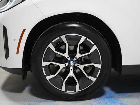 Certified 2025 BMW X3 xDrive30i AWD/4WD image 37
