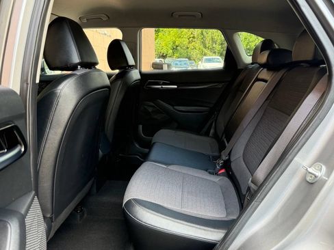Used 2021 Kia Seltos S FWD image 14