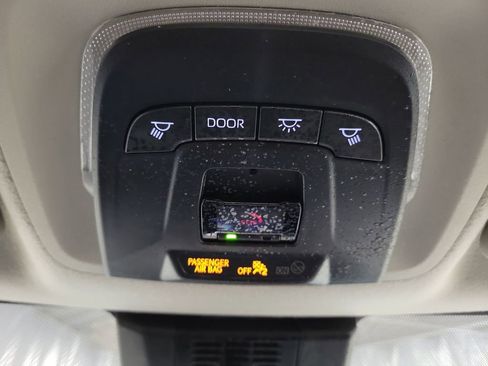 Used 2024 Toyota Corolla LE image 21