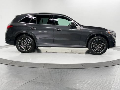 Certified 2025 Mercedes-Benz GLC 350e GLC 350e w/ AMG Line image 37