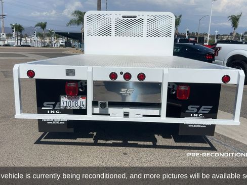 Used 2024 Ford F550 2WD Regular Cab Super Duty w/ XL Chrome Package image 7