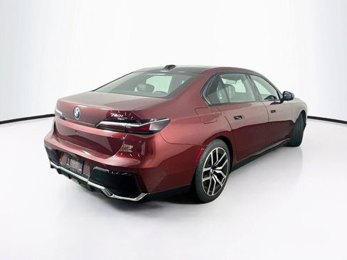 Used 2025 BMW 740i RWD image 6
