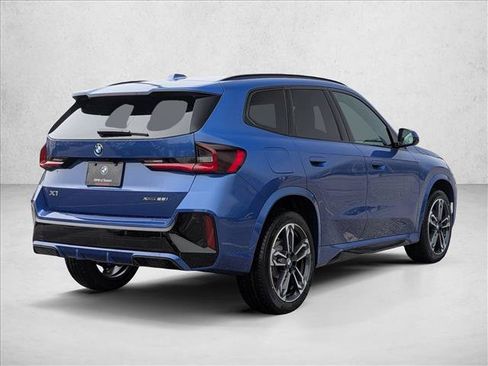 New 2026 BMW X1 xDrive28i AWD/4WD image 2
