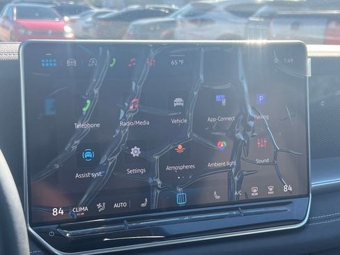 New 2026 Volkswagen Tiguan SE image 16