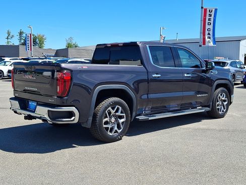 Used 2023 GMC Sierra 1500 SLT w/ SLT Premium Plus Package AWD/4WD image 6