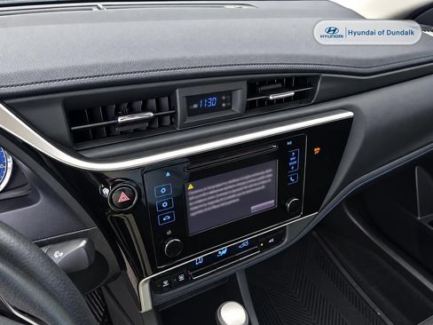 Used 2019 Toyota Corolla SE FWD image 11