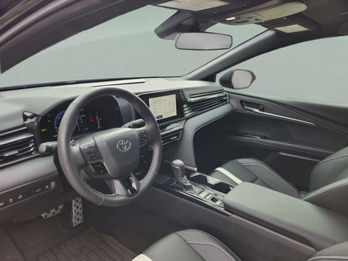 Certified 2026 Toyota Camry SE FWD image 27