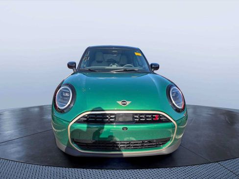 Used 2025 MINI Cooper S FWD image 2