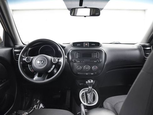 Used 2015 Kia Soul image 21