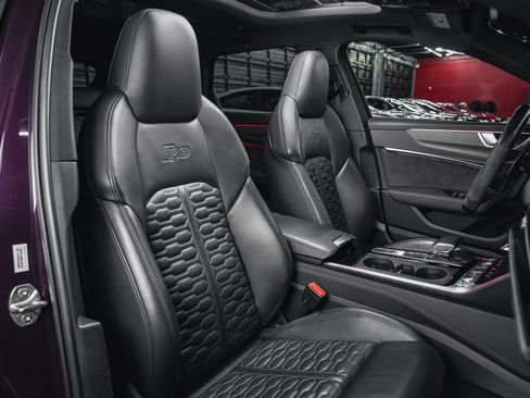 Used 2022 Audi RS 6 AWD/4WD image 59