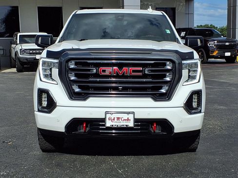 Used 2021 GMC Sierra 1500 AT4 w/ AT4 Premium Package AWD/4WD image 2