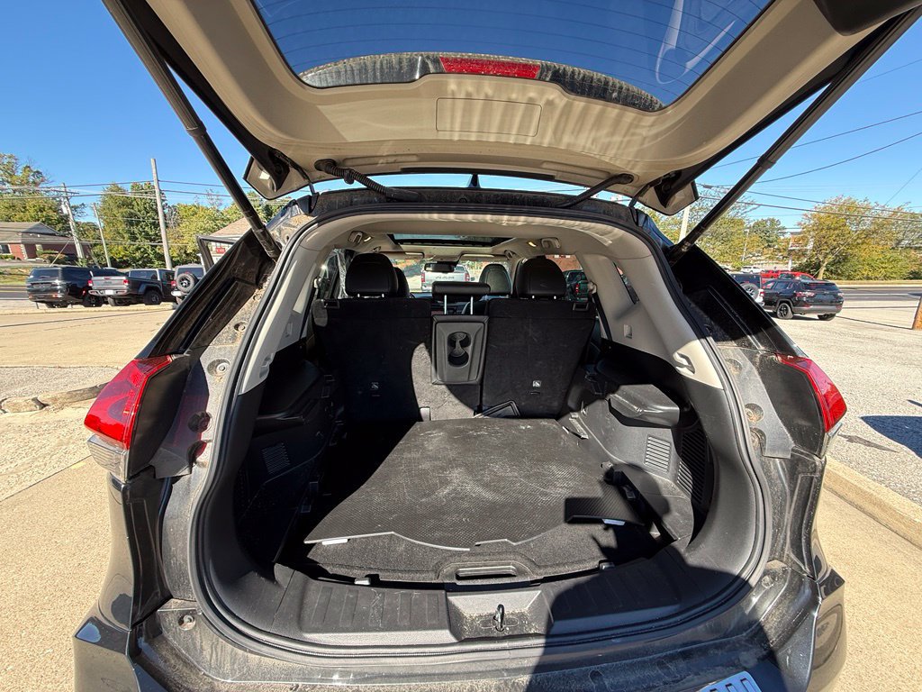 Used 2018 Nissan Rogue SL w/ Premium Package AWD/4WD image 25