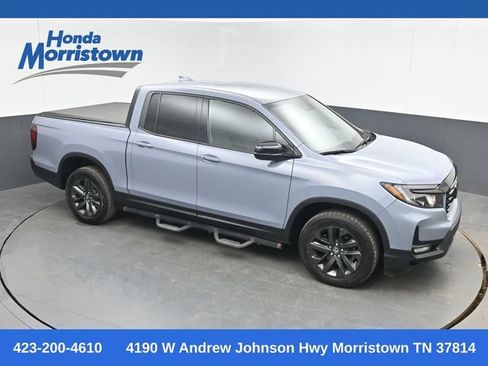 Used 2023 Honda Ridgeline Sport image 1