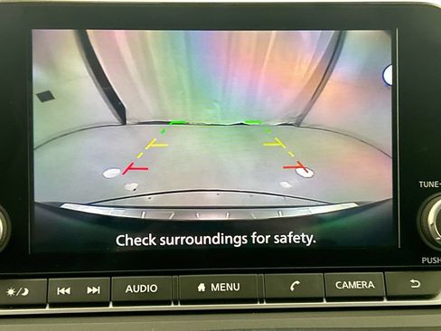 Used 2023 Nissan Rogue SV FWD image 14