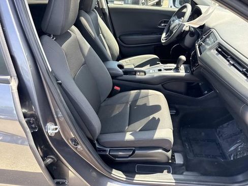 Used 2021 Honda HR-V EX image 9