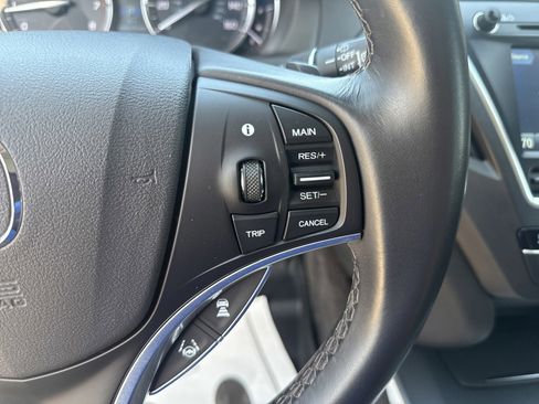 Used 2020 Acura MDX SH-AWD w/ Technology Package image 18