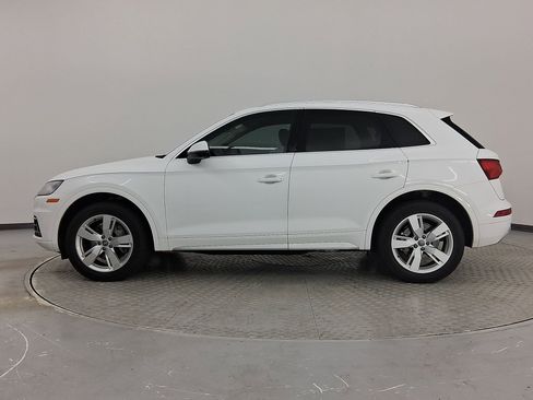 Used 2018 Audi Q5 Premium Plus w/ Premium Plus Package image 2