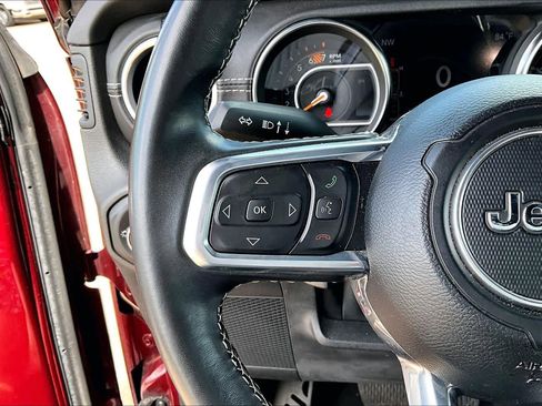Used 2021 Jeep Wrangler Unlimited Sahara AWD/4WD image 23