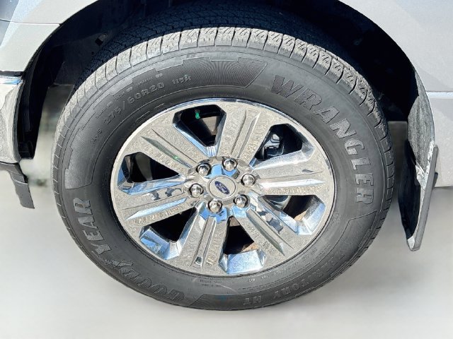 Certified 2020 Ford F150 XLT w/ Equipment Group 302A Luxury AWD/4WD image 32